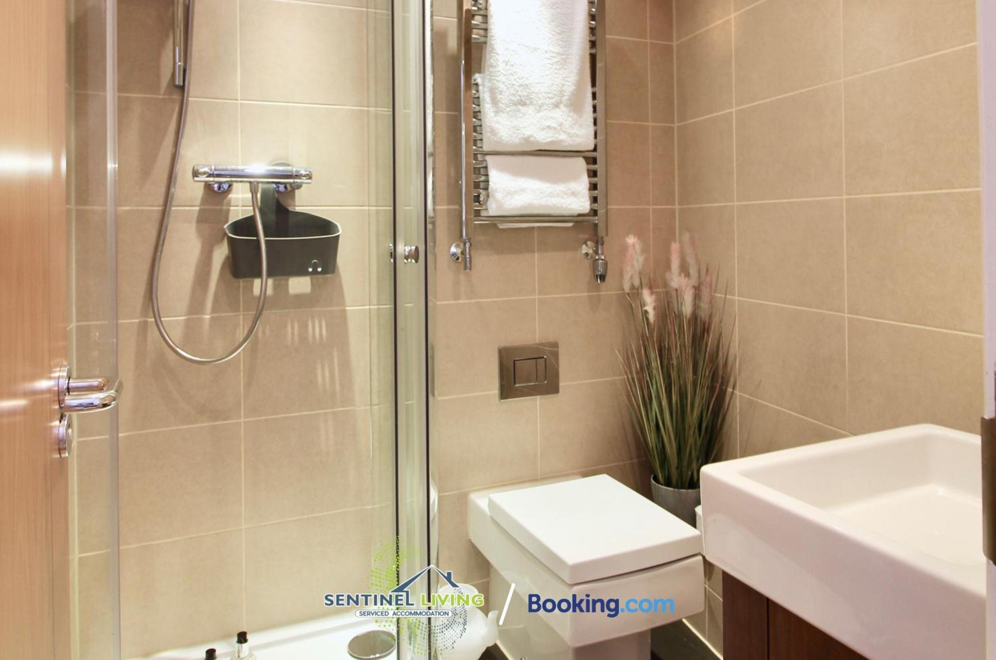 Windsor Flat 2 Bed By Sentinel Living With Free Wifi And Parking Apartment Exterior foto